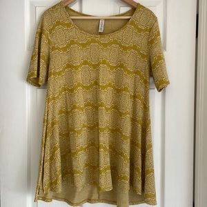 LuLaRoe Perfect T